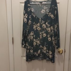 Torrid green flowered blouse
